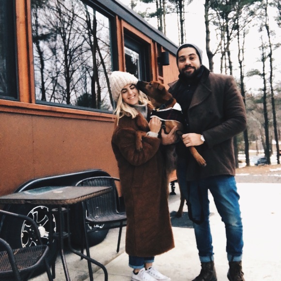 Meet Your Seller ! 🌻 - Picture 3 of 6